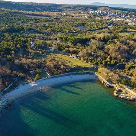 3 Bedroom Awesome In Krk Σπίτι διακοπών *