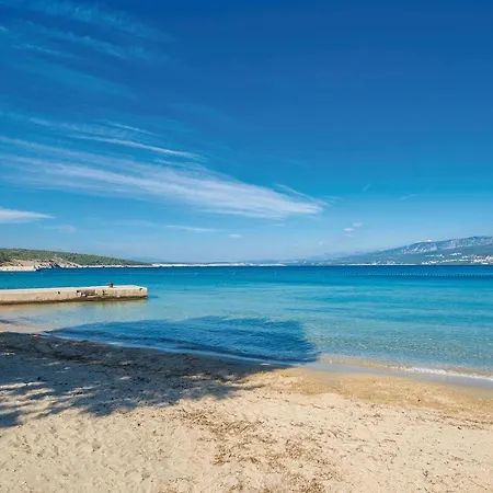 Σπίτι διακοπών 3 Bedroom Awesome In Krk