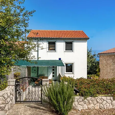 Σπίτι διακοπών 3 Bedroom Awesome In Krk *